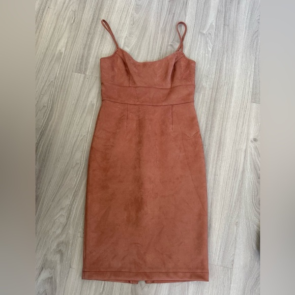 BCBGMAXAZRIA “Alese” Faux Suede Bodycon Dress - Rosedawn - Size M - Picture 5 of 12